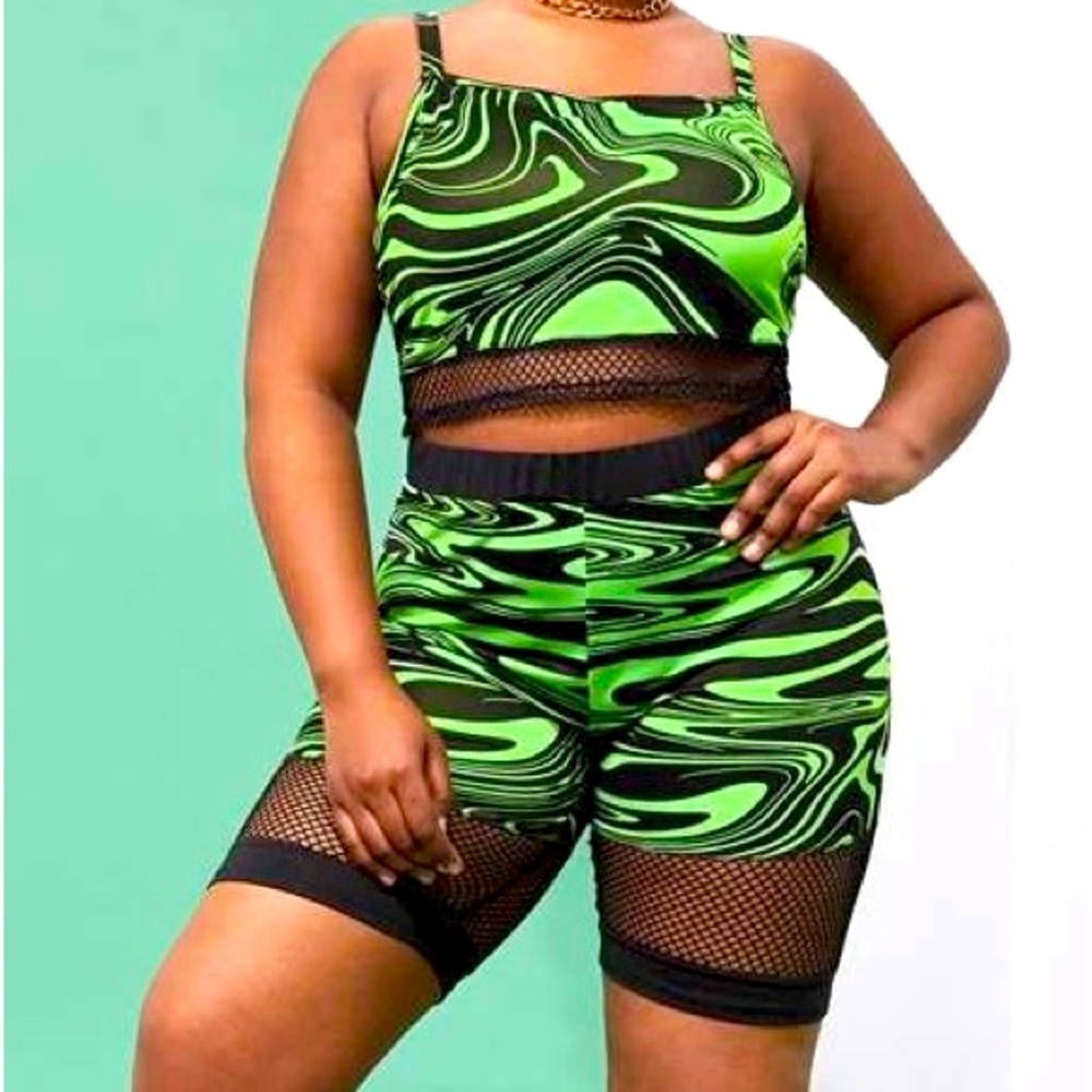Plus size swim wear